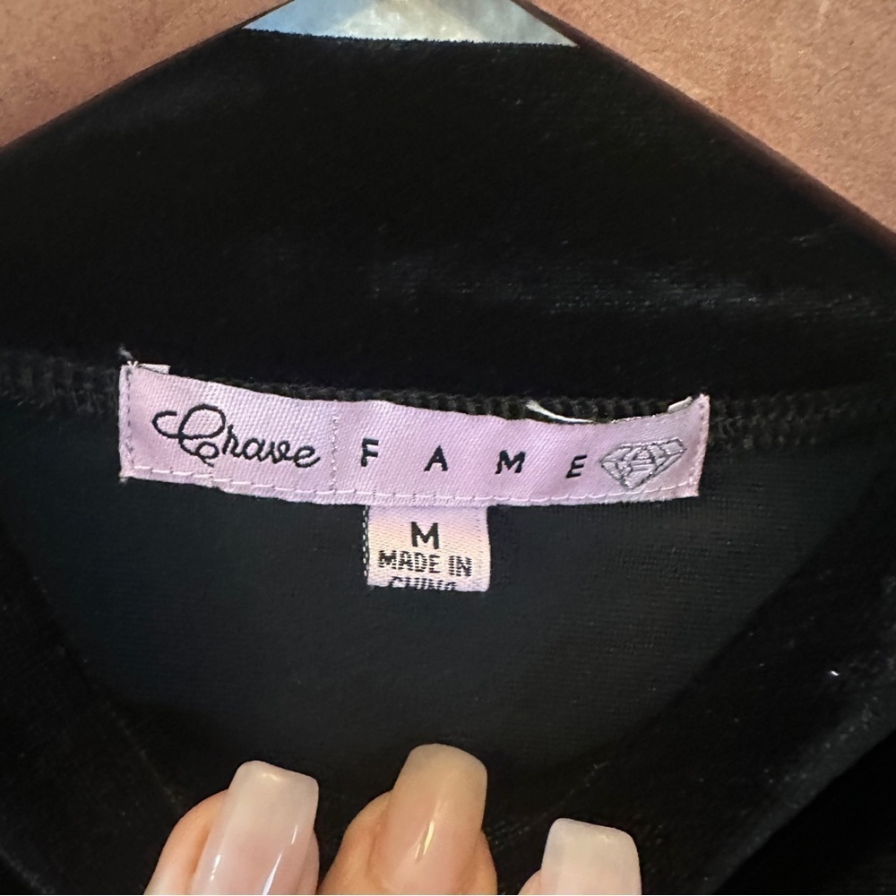Chase Fame Black Velvet Long Sleeve Ruched Drawstring Top Size M Soft & Stylish - Picture 3 of 8